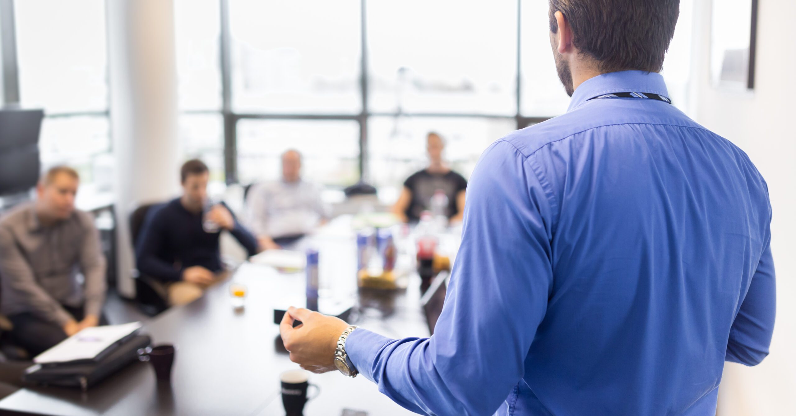 What training do retail security guards undertake?